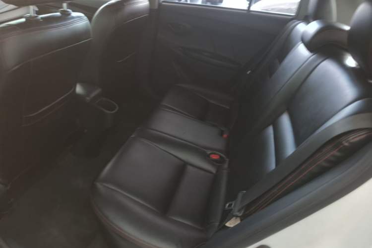 Used Toyota YARiS L Zhi Xuan 2016 Revised 1.5E CVT Charming Edition Left Rear Seat