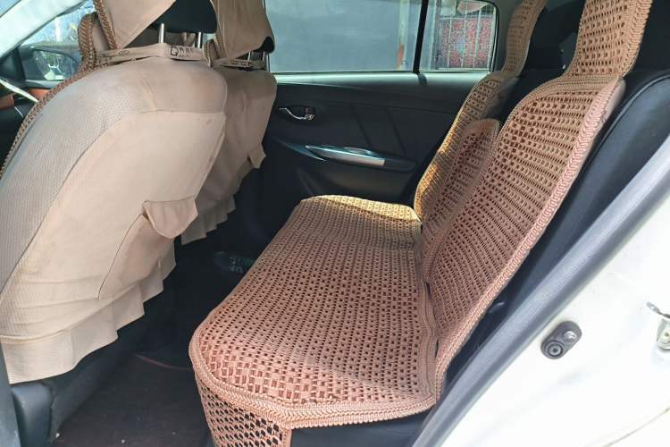 Used Toyota YARiS L Zhi Xuan 2016 1.5E Automatic JingSu Edition Left Rear Seat