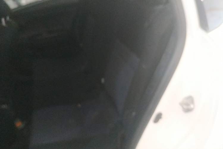 Used Toyota YARiS L Zhi Xuan 2016 Revised 1.5E CVT Charming Edition Left Rear Seat