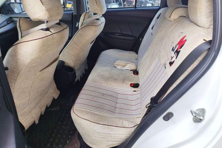 Used Toyota YARiS L Zhi Xuan 2016 Revised 1.5E CVT Charming Edition Left Rear Seat