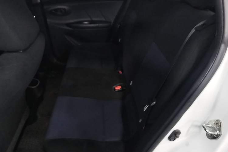 Used Toyota YARiS L Zhi Xuan 2016 Revised 1.5E CVT Charming Edition Left Rear Seat