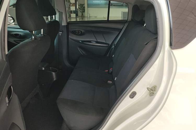 Used Toyota YARiS L Zhi Xuan 2016 Revised 1.5E CVT Charming Edition Left Rear Seat