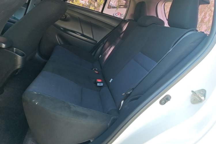 Used Toyota YARiS L Zhi Xuan 2016 Revised 1.5E CVT Charming Edition Left Rear Seat
