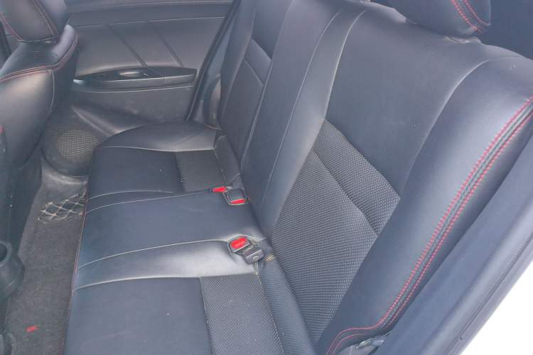 Used Toyota YARiS L Zhi Xuan 2016 Revised 1.5E CVT Charming Edition Left Rear Seat