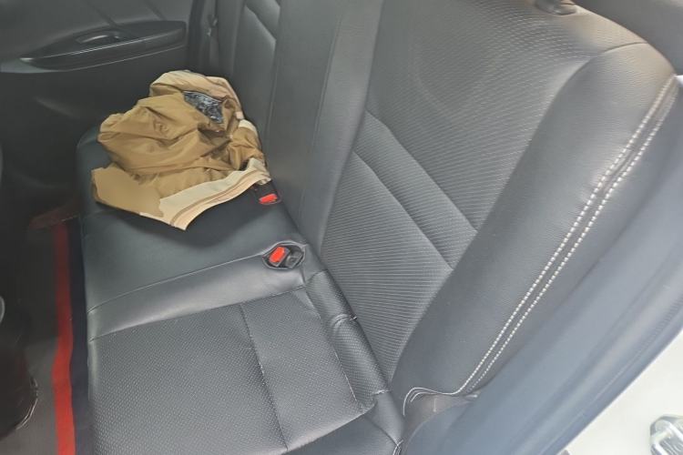 Used Toyota YARiS L Zhi Xuan 2016 Revised 1.5E CVT Charming Edition Left Rear Seat