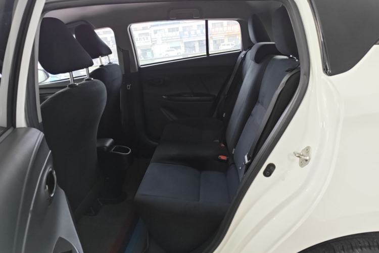 Used Toyota YARiS L Zhi Xuan 2016 Revised 1.5E CVT Charming Edition Left Rear Seat