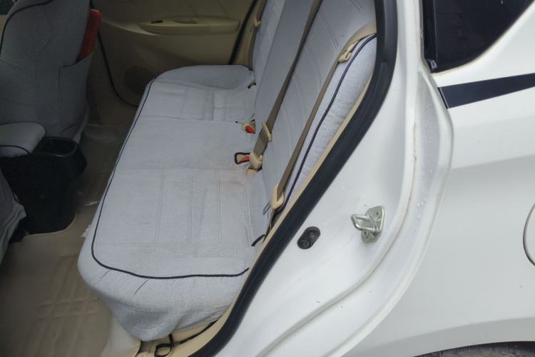 Used Toyota YARiS L Zhi Xuan 2016 Revised 1.5E CVT Charming Edition Left Rear Seat