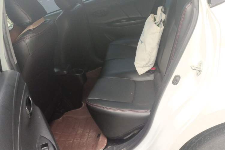 Used Toyota YARiS L Zhi Xuan 2016 Revised 1.5E CVT Charming Edition Left Rear Seat