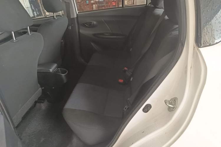 Used Toyota YARiS L Zhi Xuan 2016 Revised 1.5E CVT Charming Edition Left Rear Seat