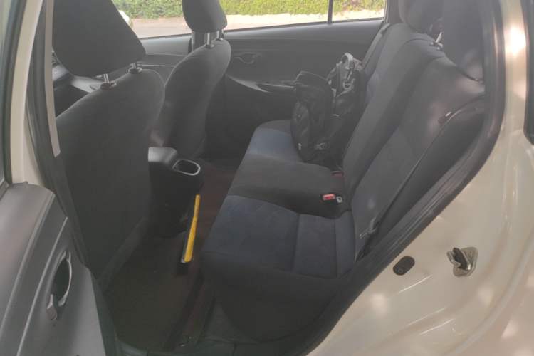 Used Toyota YARiS L Zhi Xuan 2016 Revised 1.5E CVT Charming Edition Left Rear Seat