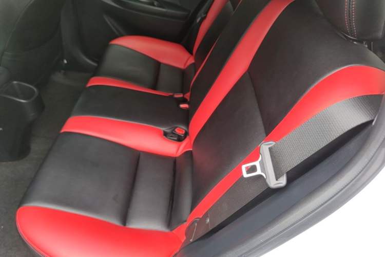 Used Toyota YARiS L Zhi Xuan 2016 Revised 1.5E CVT Charming Edition Left Rear Seat