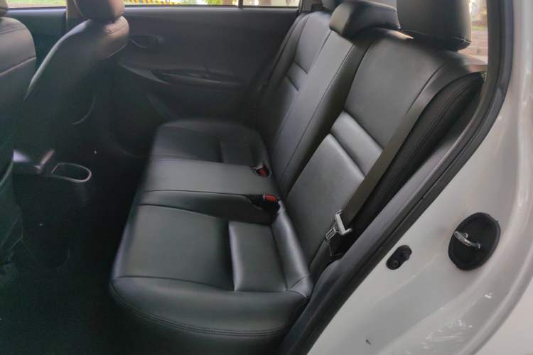 Used Toyota YARiS L Zhi Xuan 2016 Revised 1.5E CVT Charming Edition Left Rear Seat