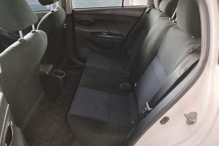 Used Toyota YARiS L Zhi Xuan 2016 Revised 1.5E CVT Charming Edition Left Rear Seat
