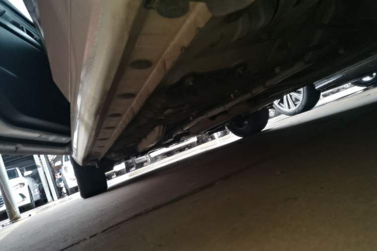 Used Toyota YARiS L Zhi Xuan 2016 Revised 1.5E CVT Charming Edition Left Side Sill