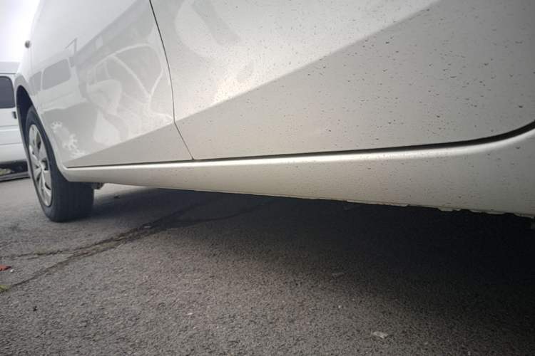 Used Toyota YARiS L Zhi Xuan 2016 Revised 1.3E Manual – Charming Edition Left Side Sill