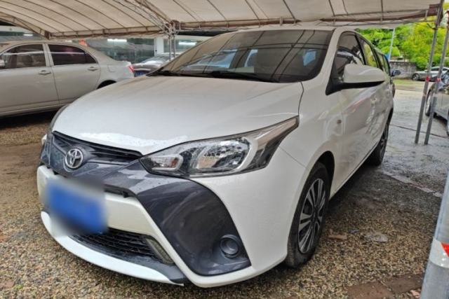 Toyota YARiS L Zhi Xuan 2016 Revised 1.5E CVT Charming Edition usado
