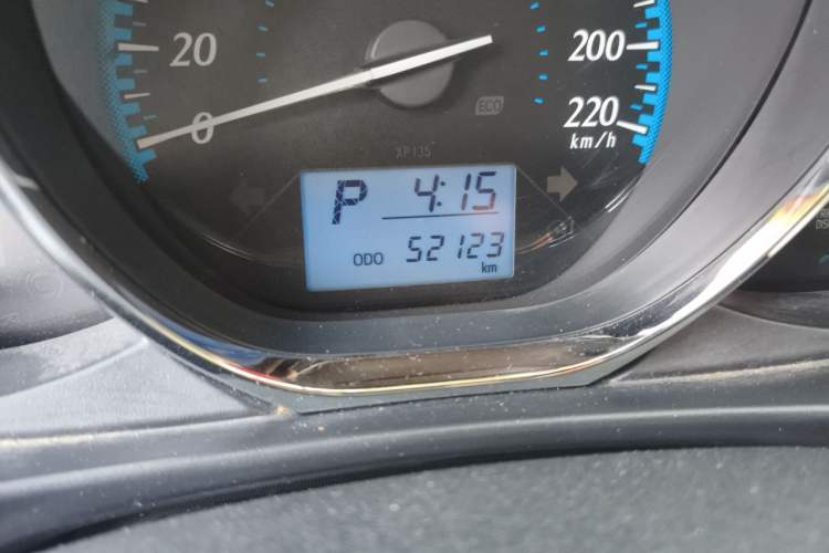 Used Toyota YARiS L Zhi Xuan 2016 Revised 1.5E CVT Charming Edition Odometer Close Up