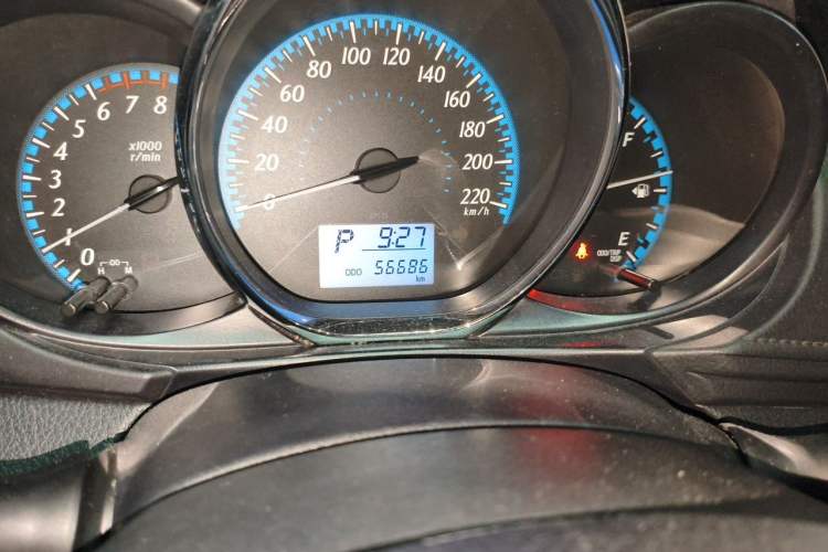 Used Toyota YARiS L Zhi Xuan 2016 Revised 1.5E CVT Charming Edition Odometer Close Up