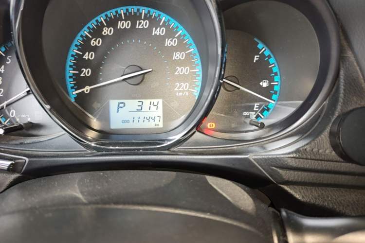 Used Toyota YARiS L Zhi Xuan 2016 Revised 1.5E CVT Charming Edition Odometer Close Up