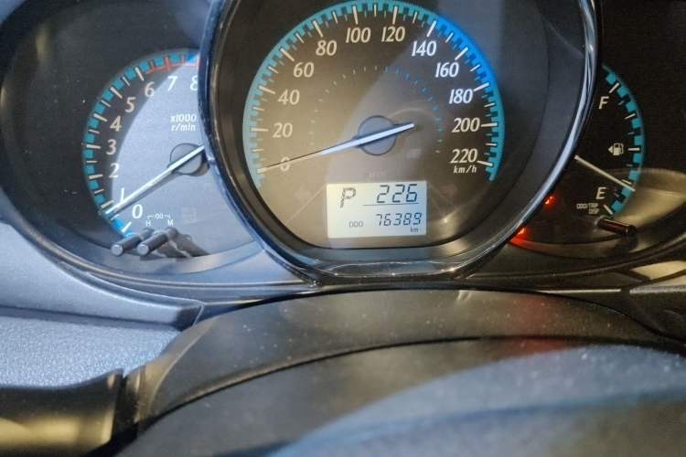 Used Toyota YARiS L Zhi Xuan 2016 Revised 1.5E CVT Charming Edition Odometer Close Up