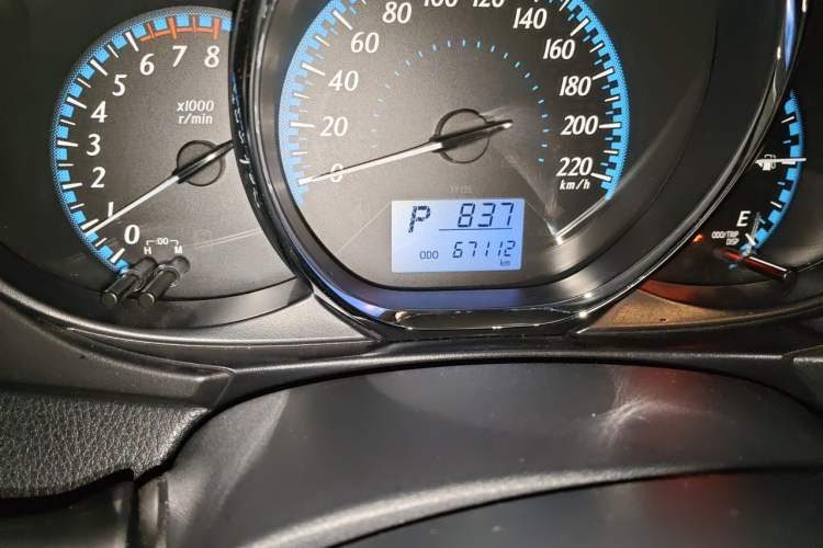 Used Toyota YARiS L Zhi Xuan 2016 Revised 1.5E CVT Charming Edition Odometer Close Up