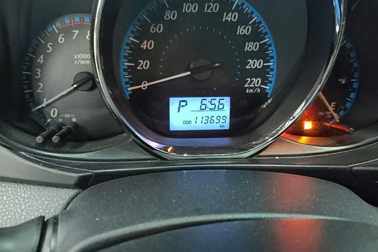 Used Toyota YARiS L Zhi Xuan 2016 Revised 1.5E CVT Charming Edition Odometer Close Up