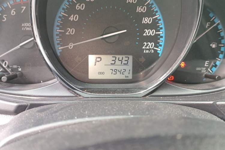 Used Toyota YARiS L Zhi Xuan 2016 Revised 1.5E CVT Charming Edition Odometer Close Up