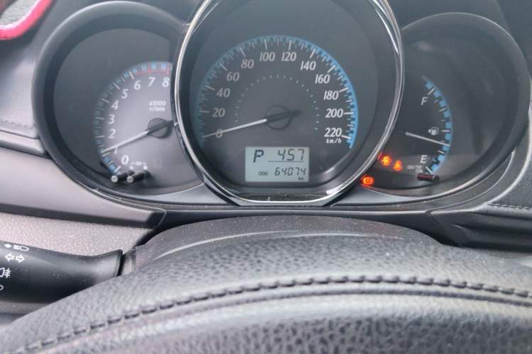 Used Toyota YARiS L Zhi Xuan 2016 Revised 1.5E CVT Charming Edition Odometer Close Up