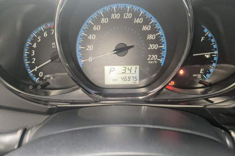 Used Toyota YARiS L Zhi Xuan 2016 Revised 1.5E CVT Charming Edition Odometer Close Up