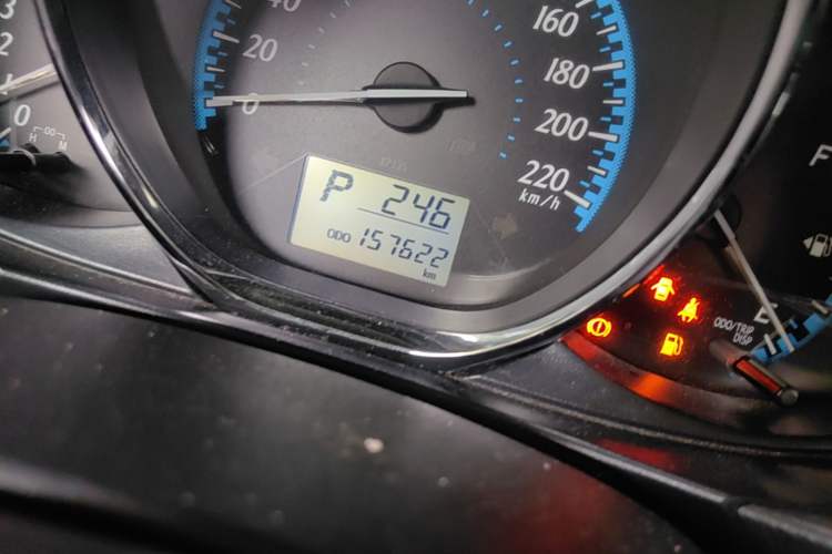 Used Toyota YARiS L Zhi Xuan 2016 Revised 1.5E CVT Charming Edition Odometer Close Up