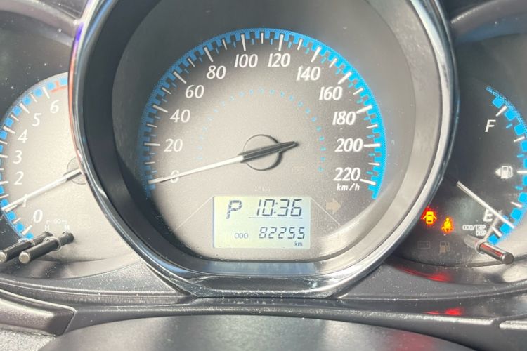 Used Toyota YARiS L Zhi Xuan 2016 Revised 1.5E CVT Charming Edition Odometer Close Up