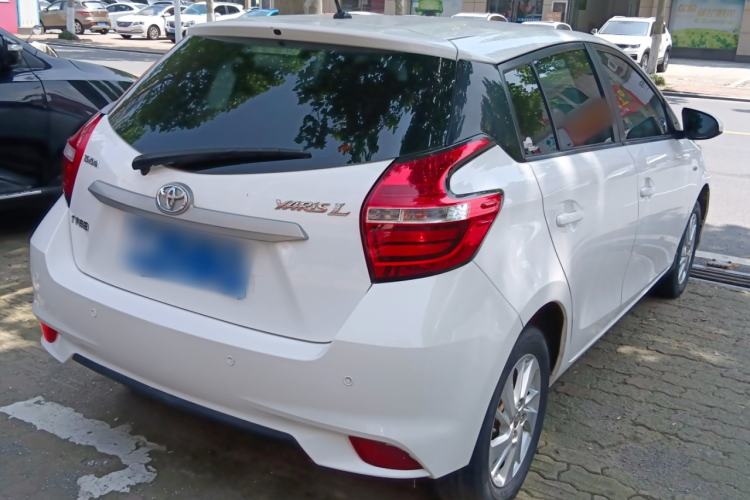 Used Toyota YARiS L Zhi Xuan 2016 Revised Version 1.5G CVT with Dynamic Sunroof Rear Right 45 Deg
