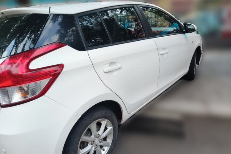 Used Toyota YARiS L Zhi Xuan 2016 1.5G Automatic XunSu Model with Sunroof Rear Right 45 Deg