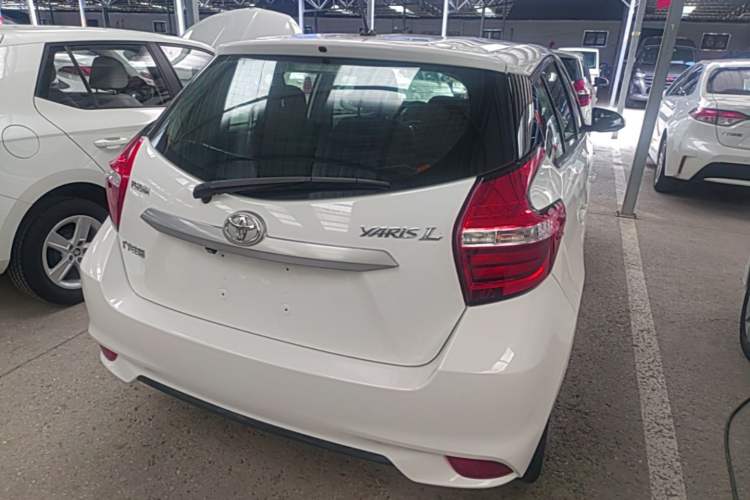 Used Toyota YARiS L Zhi Xuan 2016 Revised 1.5E CVT Charming Edition Rear Right 45 Deg