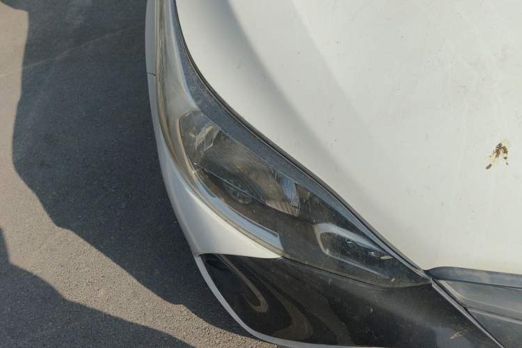 Used Toyota YARiS L Zhi Xuan 2016 Revised 1.5E CVT Charming Edition Right Front Headlight