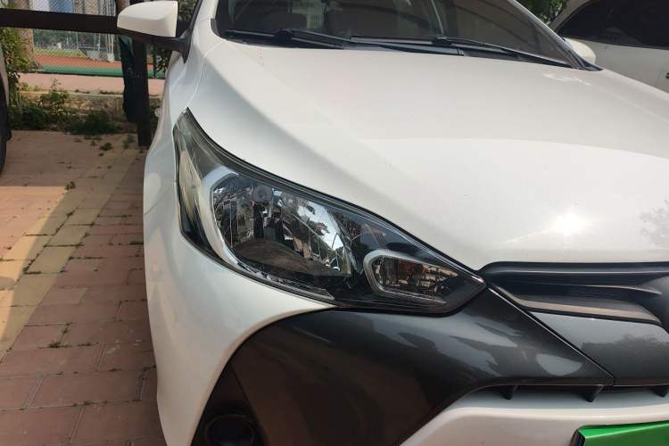 Used Toyota YARiS L Zhi Xuan 2016 Revised 1.5E CVT Charming Edition Right Front Headlight