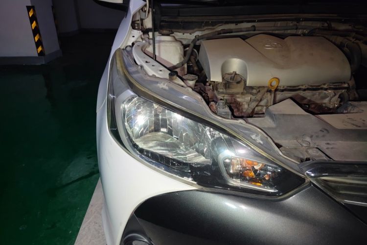 Used Toyota YARiS L Zhi Xuan 2016 Revised 1.5E CVT Charming Edition Right Front Headlight