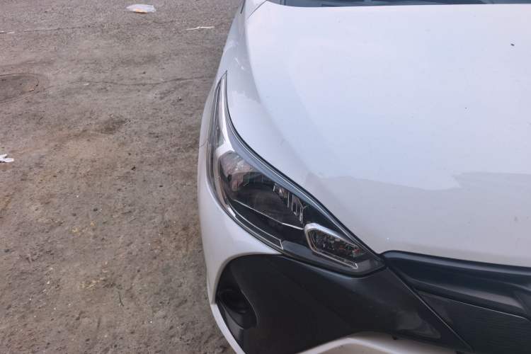 Used Toyota YARiS L Zhi Xuan 2016 Revised 1.5E CVT Charming Edition Right Front Headlight