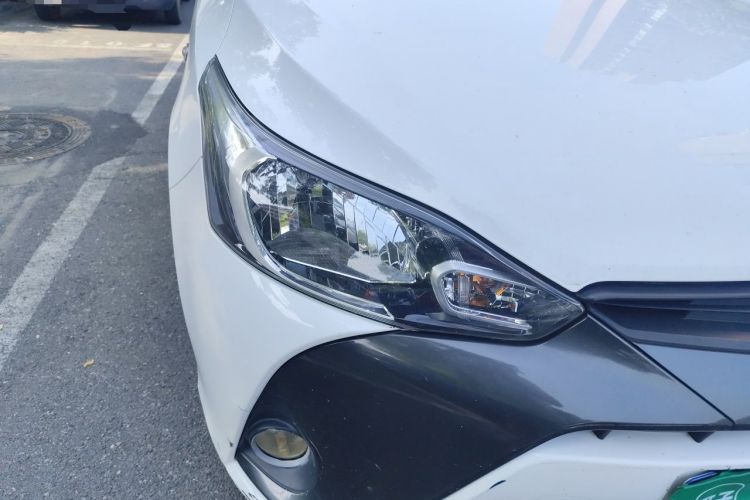 Used Toyota YARiS L Zhi Xuan 2016 Revised Version 1.3L Manual – Dynamic Edition Right Front Headlight