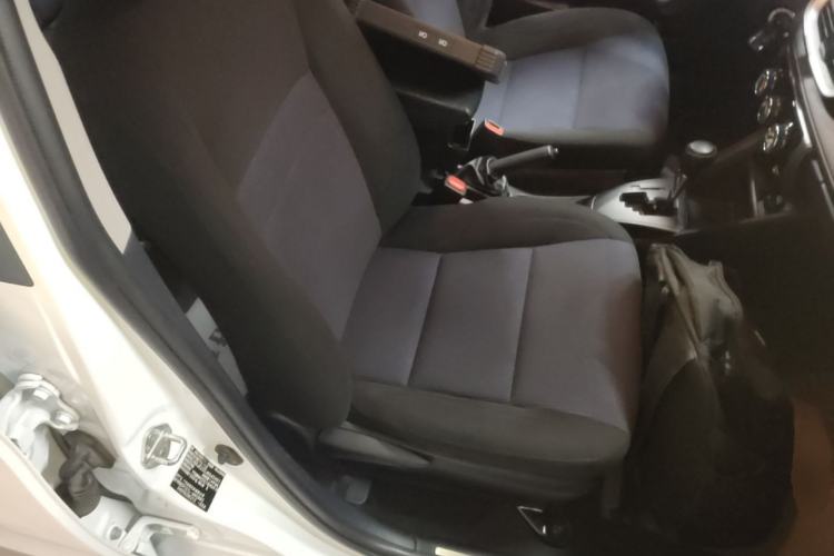 Used Toyota YARiS L Zhi Xuan 2016 Revised 1.5E CVT Charming Edition Right Front Seat