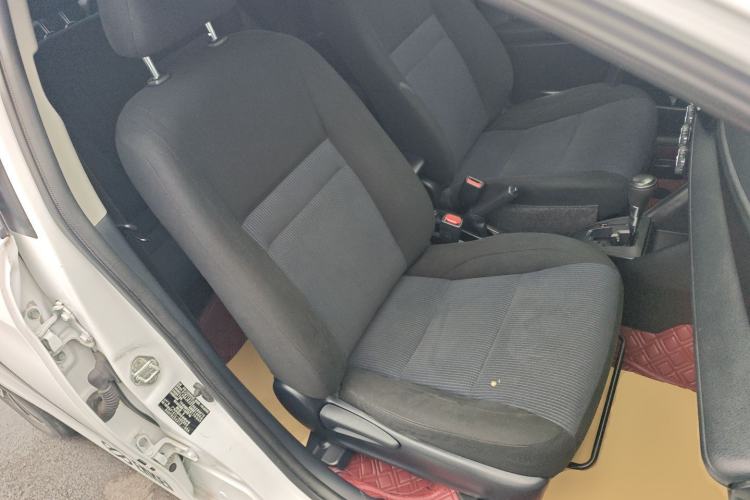 Used Toyota YARiS L Zhi Xuan 2016 Revised 1.5E CVT Charming Edition Right Front Seat