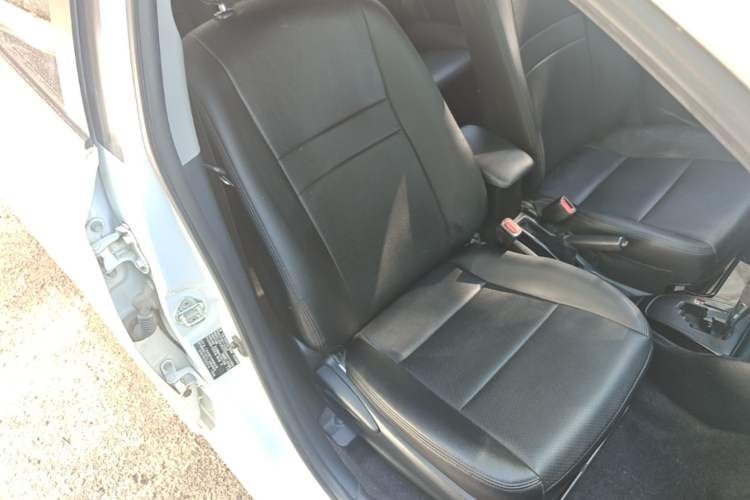 Used Toyota YARiS L Zhi Xuan 2016 Revised 1.5E CVT Charming Edition Right Front Seat