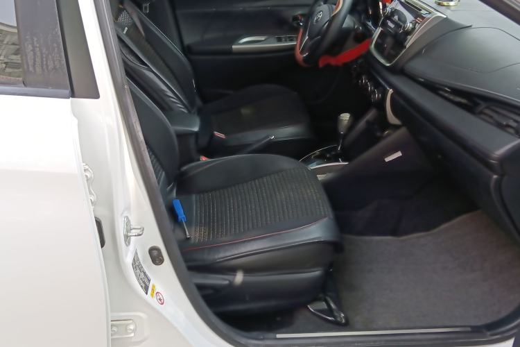 Used Toyota YARiS L Zhi Xuan 2016 Revised Version 1.5G CVT with Dynamic Sunroof Right Front Seat