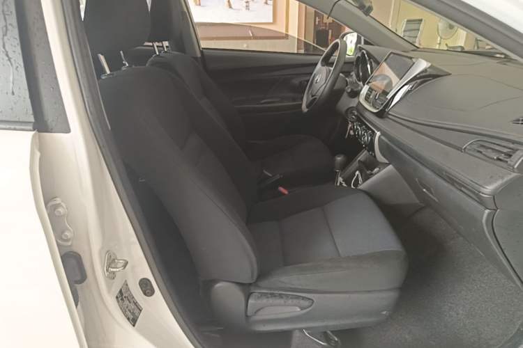 Used Toyota YARiS L Zhi Xuan 2016 Revised 1.5E CVT Charming Edition Right Front Seat