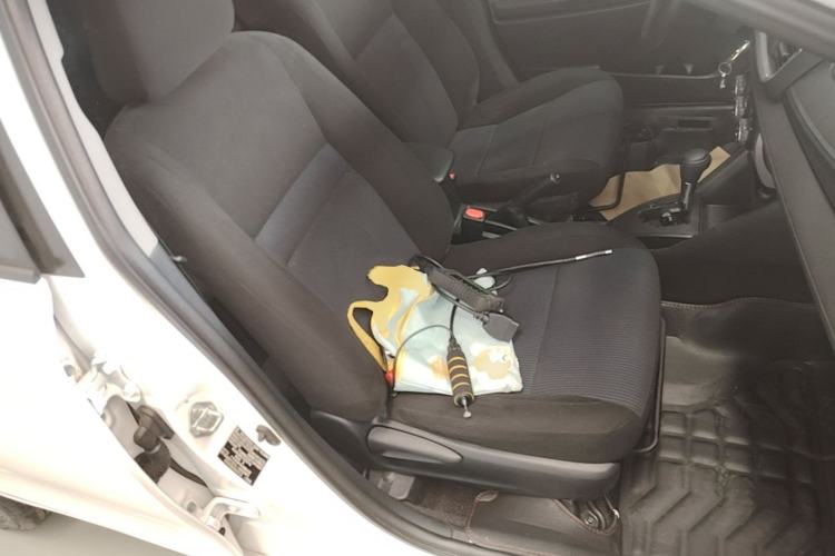 Used Toyota YARiS L Zhi Xuan 2016 Revised 1.5E CVT Charming Edition Right Front Seat
