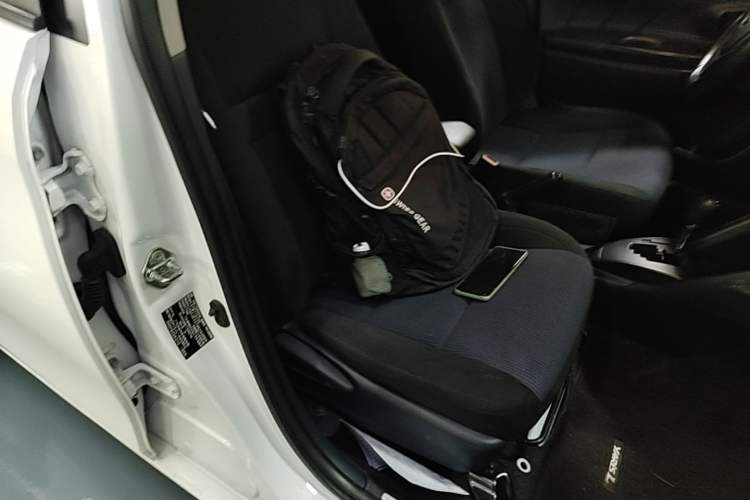 Used Toyota YARiS L Zhi Xuan 2016 Revised 1.5E CVT Charming Edition Right Front Seat