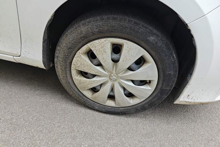 Used Toyota YARiS L Zhi Xuan 2016 Revised 1.5E CVT Charming Edition Right Front Wheel Hub