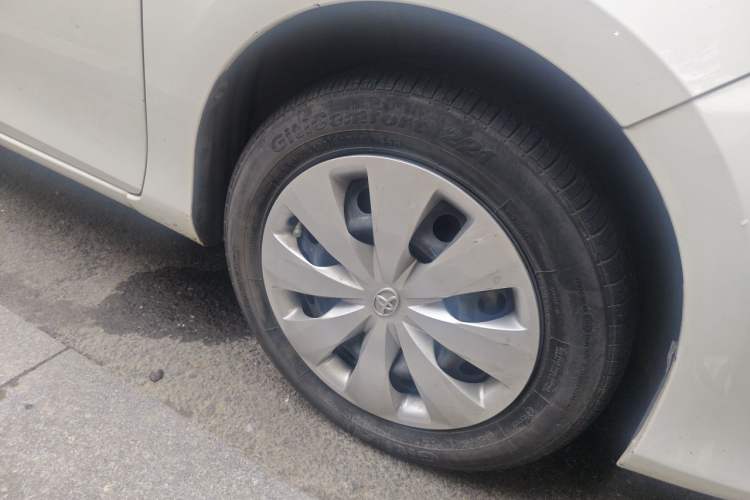 Used Toyota YARiS L Zhi Xuan 2016 Revised 1.5E CVT Charming Edition Right Front Wheel Hub