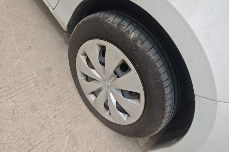 Used Toyota YARiS L Zhi Xuan 2016 Revised 1.5E CVT Charming Edition Right Front Wheel Hub