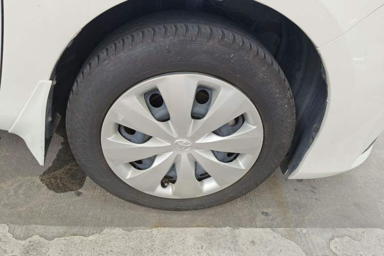 Used Toyota YARiS L Zhi Xuan 2016 Revised 1.5E CVT Charming Edition Right Front Wheel Hub